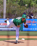 Jonathan Papelbon pitches